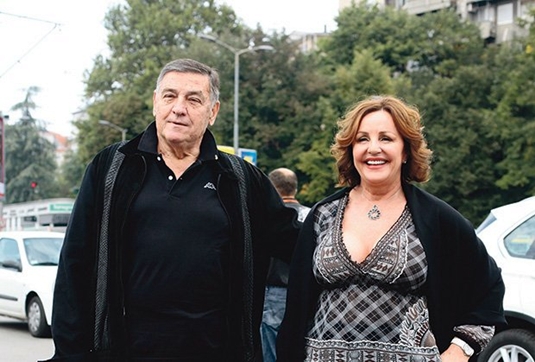 ana-bekuta-milutin-mrkonjic-svadba-vencanje-veselje-bidermajer-mlada-foto-1448323213-790463