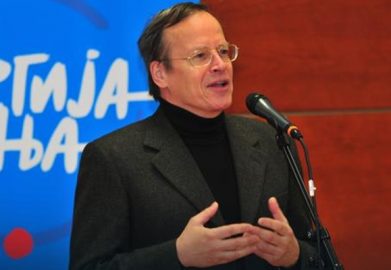 ЛИПКОВСКИ ОДЛАЗИ? Предложена смена председника НПС-а
