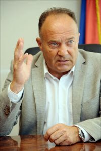 gimnazijalci-(3)