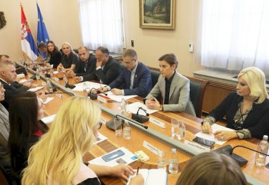 Форум београдских гимназија на састанку у Влади Републике Србије
