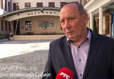 Директор чачанске гимназије распустио јутарњу смену